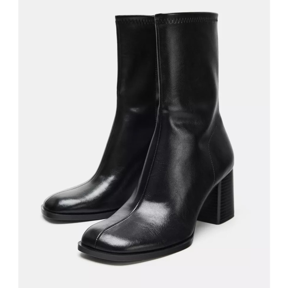 Zara 7.5 EUC like NEW Black Block Heel Ankle Boots - Picture 2 of 5